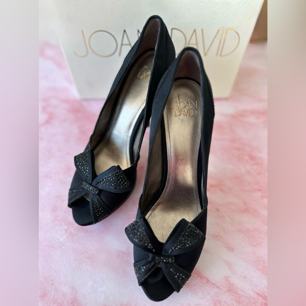 Joan & David Daparris Peep Toe Heel Pump Black Satin 9.5